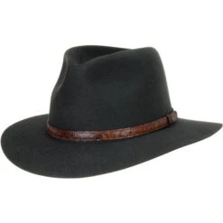 Akubra Hat Banjo Paterson Felt Hat 1622 SS22 -Western Denim Store Akubra Banjo Patterson Hat in Heritage Black