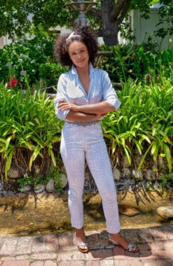 Gretchen Scott Gripless Pull On Pant In Sultan's Dinning Room Pale Blue White