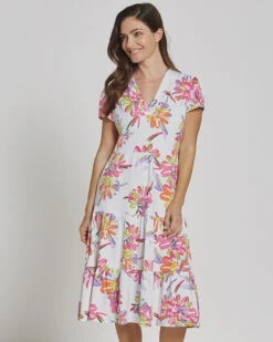 Jude Connally Libby Dress Impressionist Floral White Made In The USA -Western Denim Store Jude Connally Libby Dress Impressionist Floral White SS23 Libby ImpressionistFloralWhite 101485 IFW 01 large 63bcf0bb 45d4 4e37 b214 2ab9ce679bc9