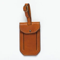 Moore & Giles Benedict Weekend Bag In Saddle -Western Denim Store Moore GilesBenedicthangtagWeekendBaginSaddle